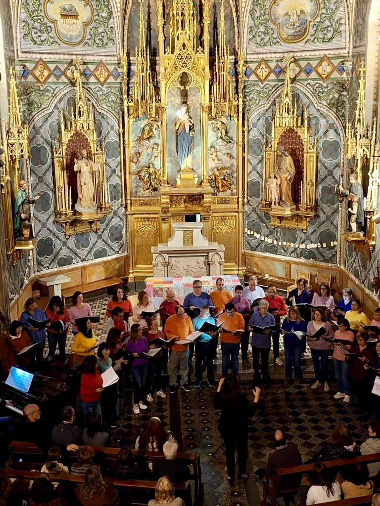 Coral Batec en concert a la capella de l'Escola Maristes Valldemia (febrer 2026)